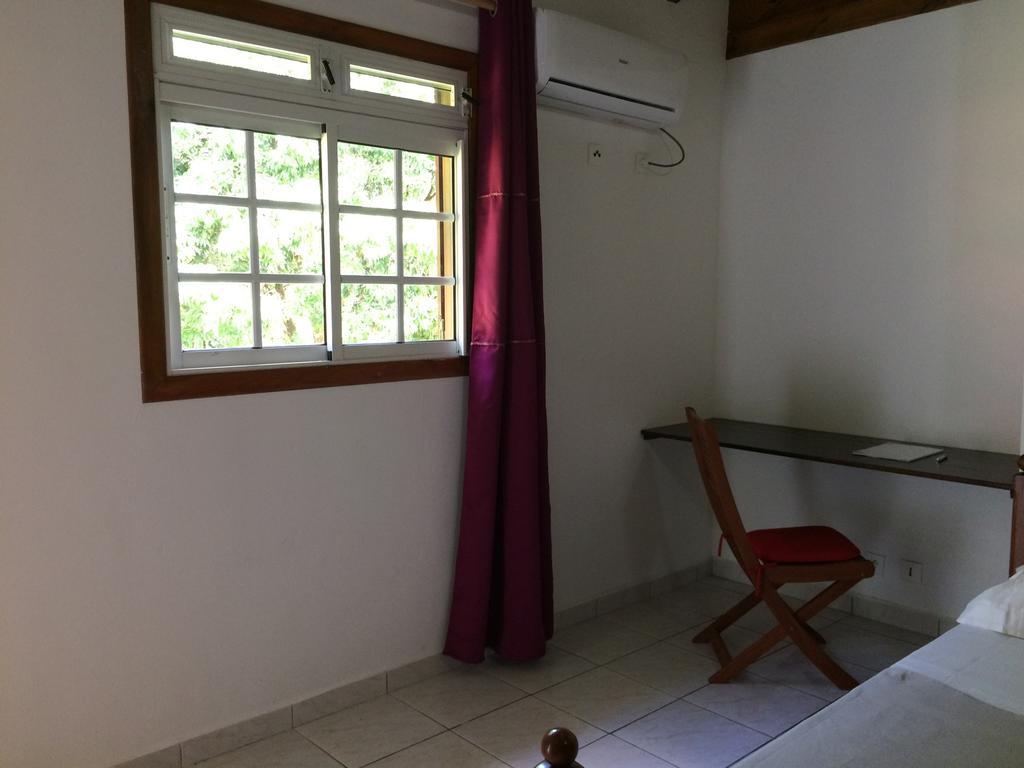 Villa Sofaia Guadeloupe Сент-Роз Екстериор снимка